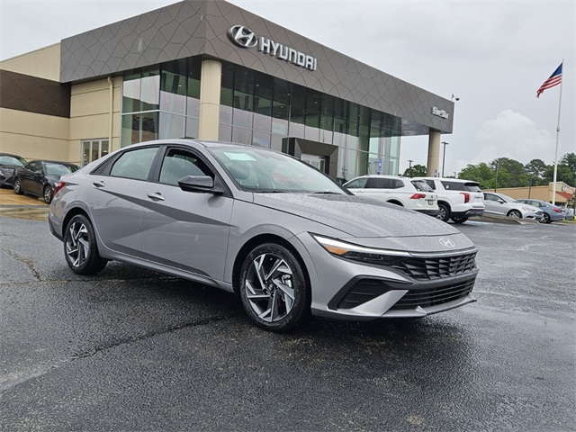 2025 Hyundai Elantra SEL