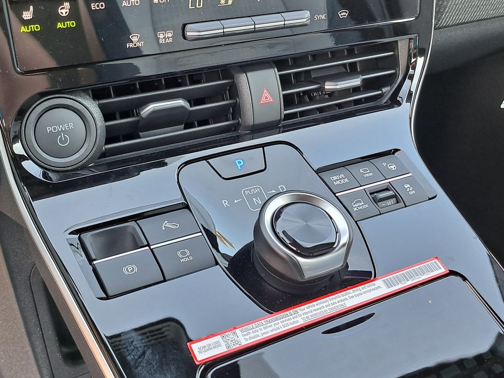 2025 Subaru Solterra Limited SUV AWD 11