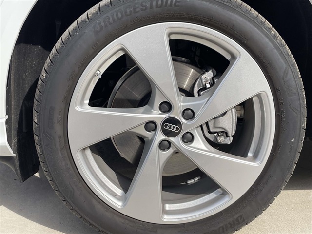2025 Audi Q5 Premium Plus photo 10