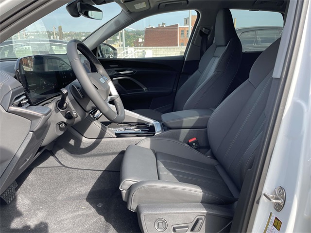 2025 Audi Q5 Premium Plus photo 11