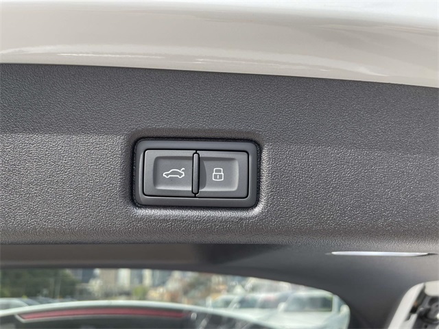 2025 Audi Q5 Premium Plus photo 16