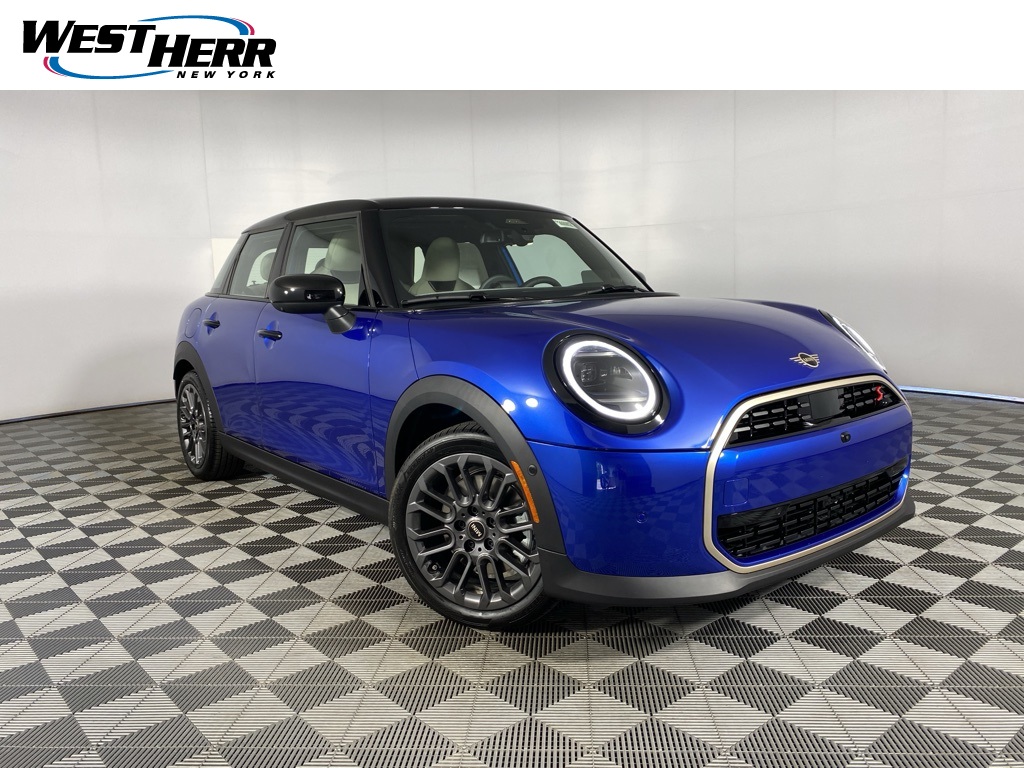 2026 MINI Hardtop 4 Door S's photo