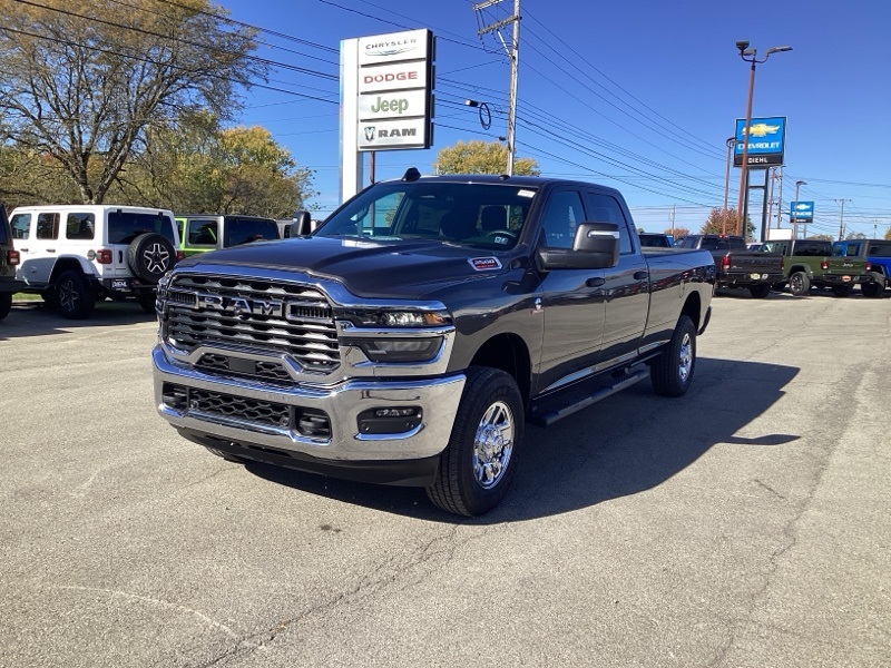 2026 Ram 2500 Tradesman photo 3
