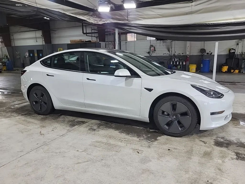 Used 2022 Tesla Model 3 Long Range with VIN 5YJ3E1EB1NF104276 for sale in Cleveland, OH