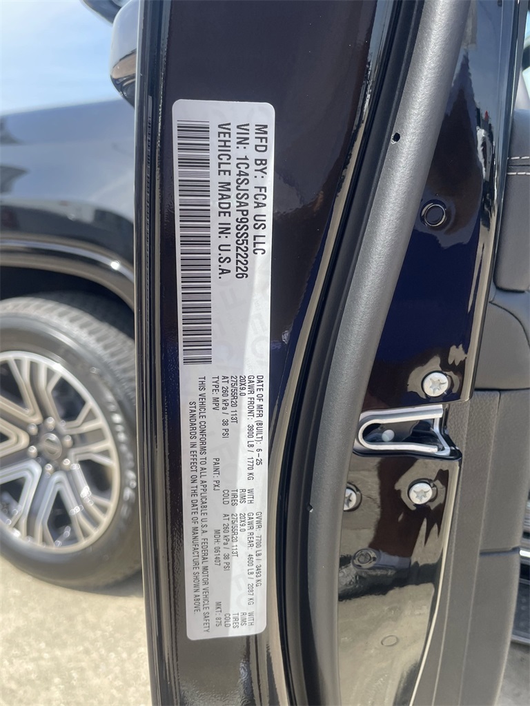 New 2025 Jeep Wagoneer L Base 4D Sport Utility 60049 - VIN