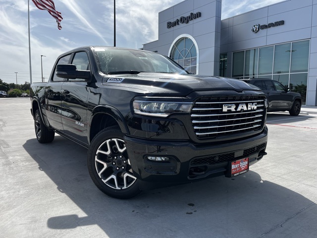 2026 RAM Ram 1500 Pickup Laramie's photo