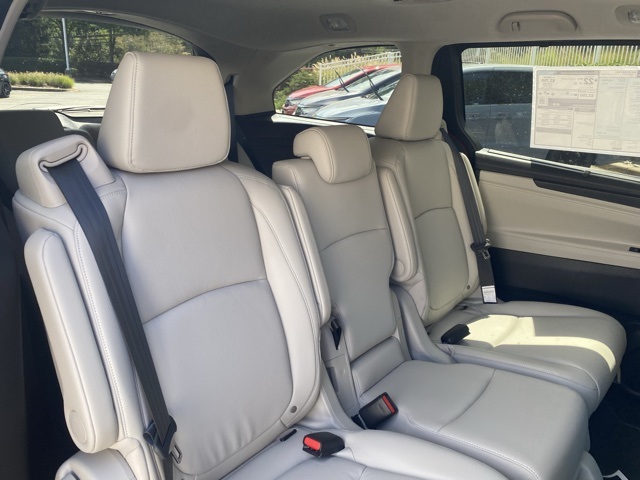 new 2026 Honda Odyssey car, priced at $42,508