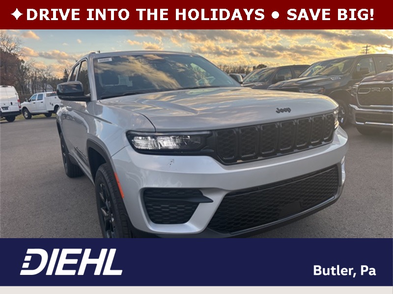 2025 Jeep Grand Cherokee Altitude's photo