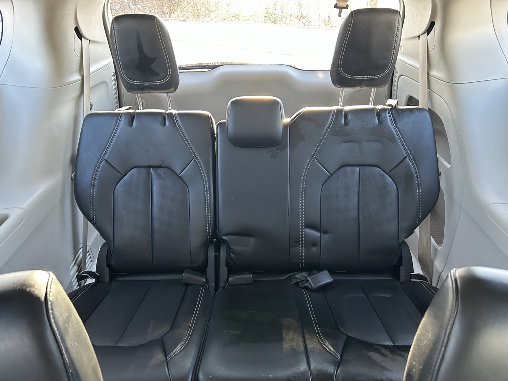 used 2023 Chrysler Pacifica car, priced at $25,712