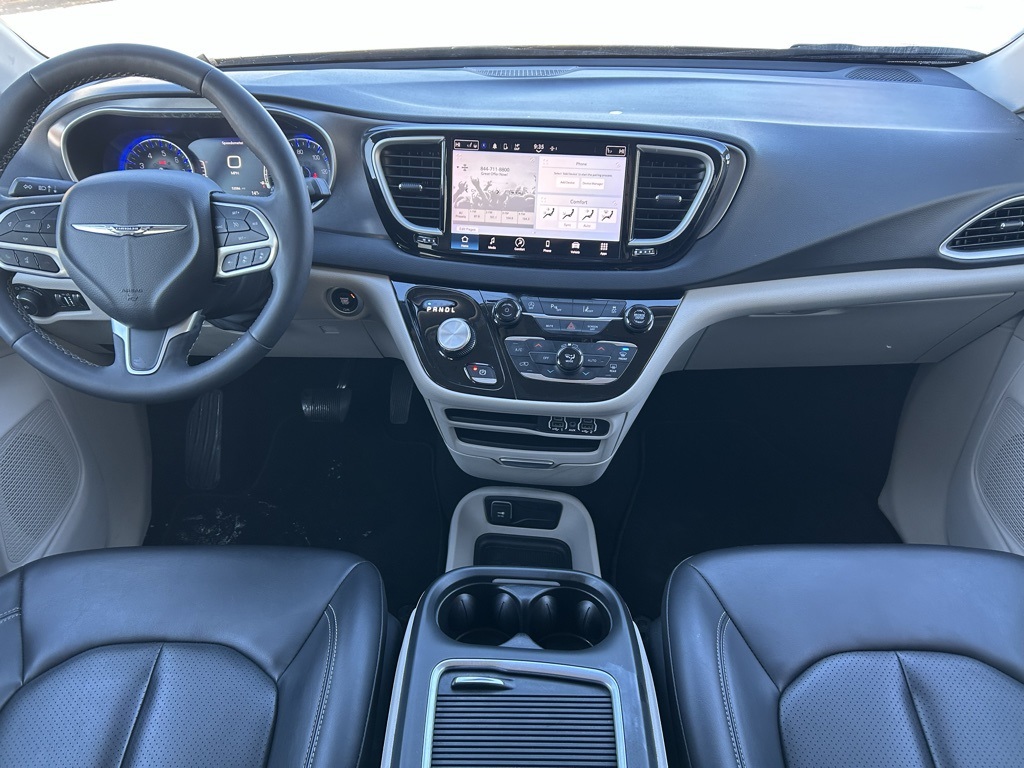 used 2023 Chrysler Pacifica car, priced at $25,712