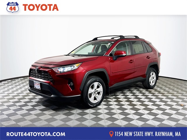 2019 Toyota RAV4 XLE's photo