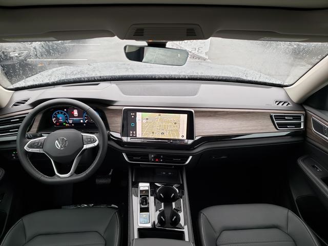 new 2026 Volkswagen Atlas car, priced at $52,693