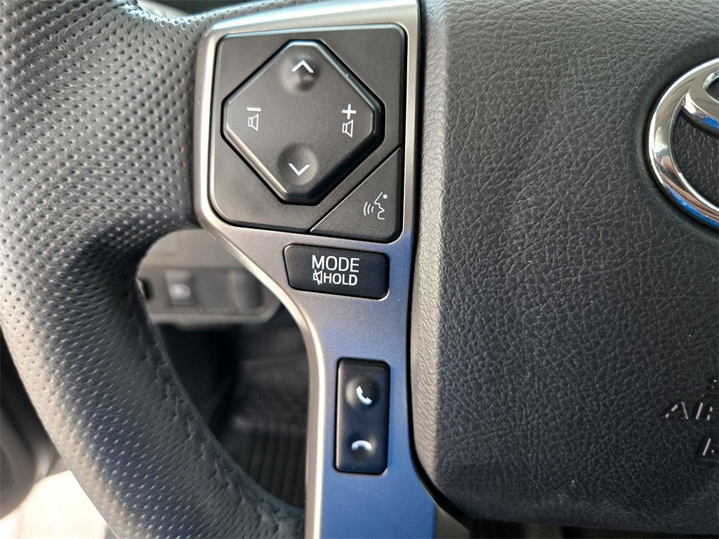2021 Toyota Tacoma SR5 photo 15