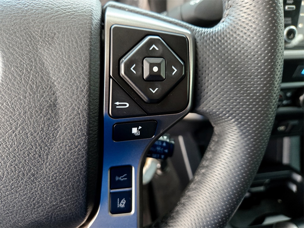 2021 Toyota Tacoma SR5 photo 16