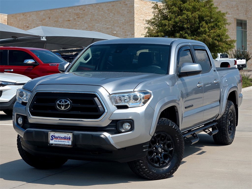 2021 Toyota Tacoma SR5 photo 2