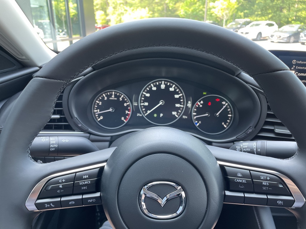 2025 Mazda Mazda3 Sedan 2.5 Select Sport photo 14
