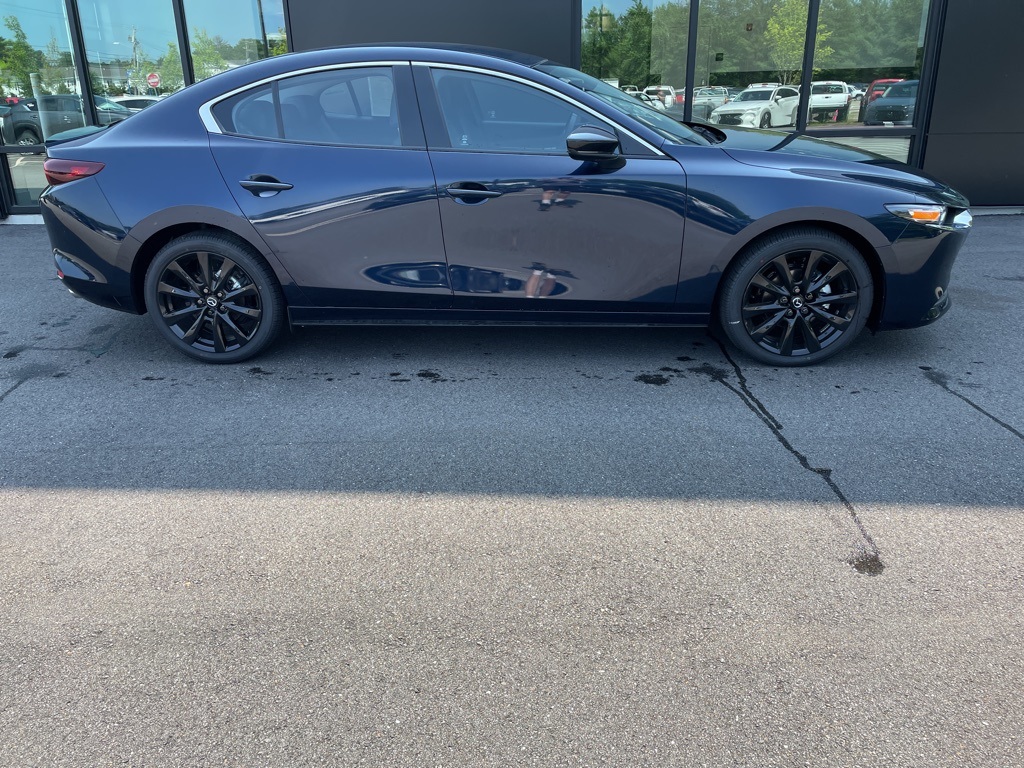 2025 Mazda Mazda3 Sedan 2.5 Select Sport photo 3