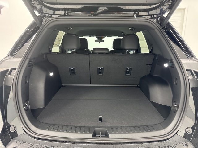 new 2026 Chevrolet Equinox car, priced at $34,000