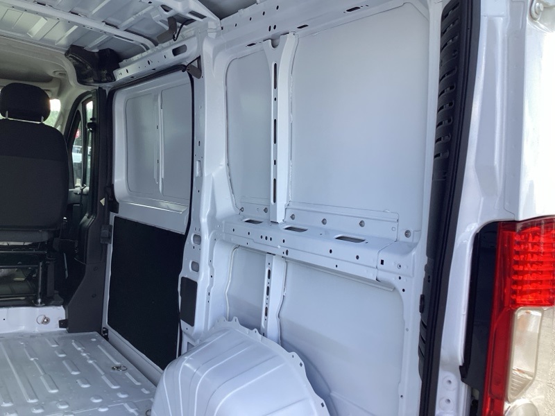 2025 Ram ProMaster 1500 Tradesman photo 14