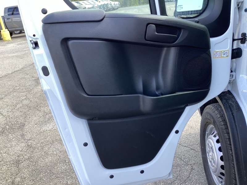 2025 Ram ProMaster 1500 Tradesman photo 15