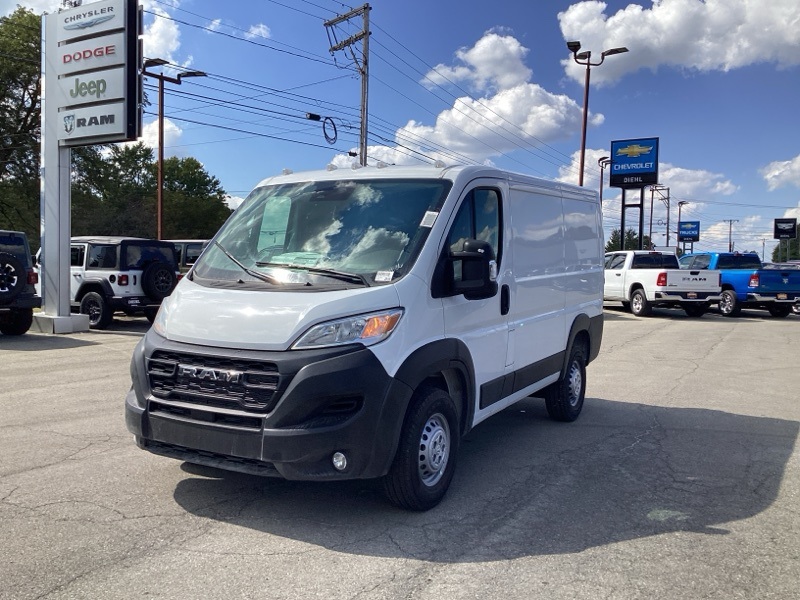 2025 Ram ProMaster 1500 Tradesman photo 2