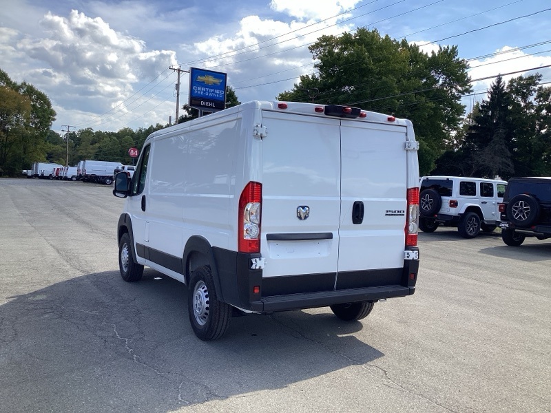 2025 Ram ProMaster 1500 Tradesman photo 4