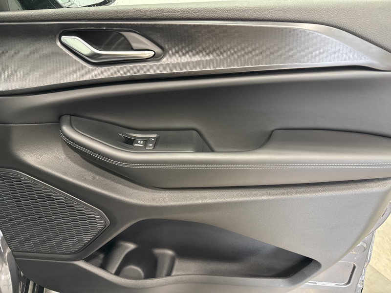 2025 Jeep Grand Cherokee Altitude X photo 15