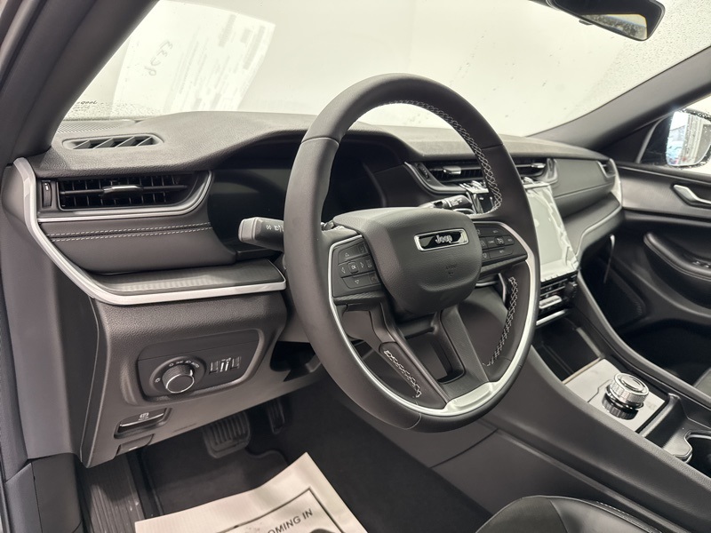 2025 Jeep Grand Cherokee Altitude X photo 22