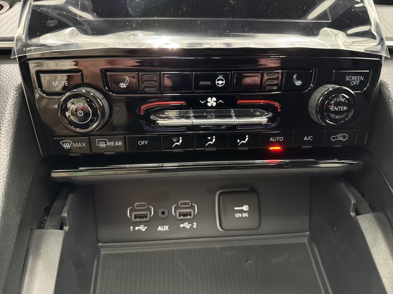 2025 Jeep Grand Cherokee Altitude X photo 31
