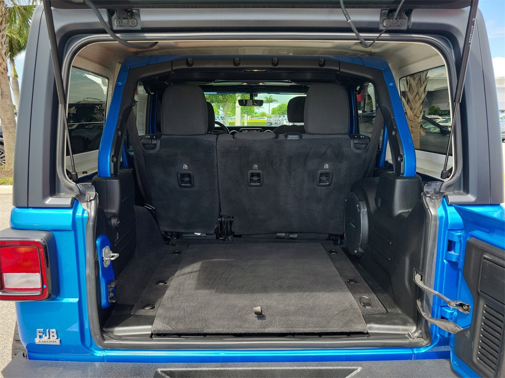 2021 Hydro Blue Pearl Coat Jeep Wrangler Unlimited Willys 4X4 SUV