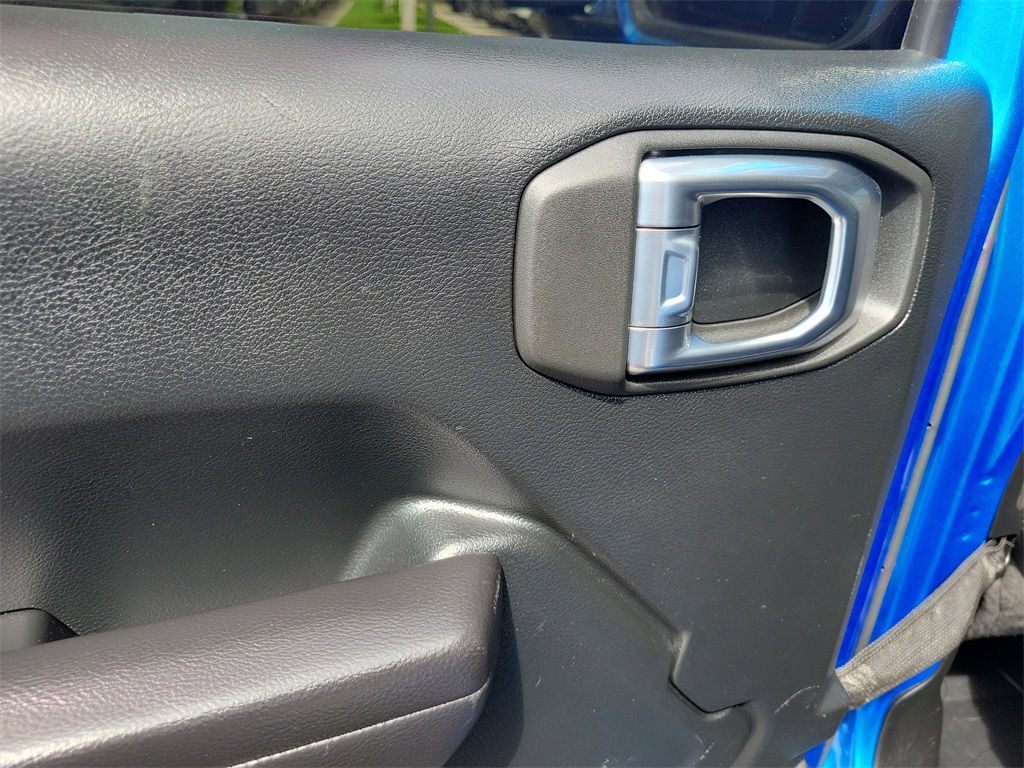 2021 Hydro Blue Pearl Coat Jeep Wrangler Unlimited Willys 4X4 SUV