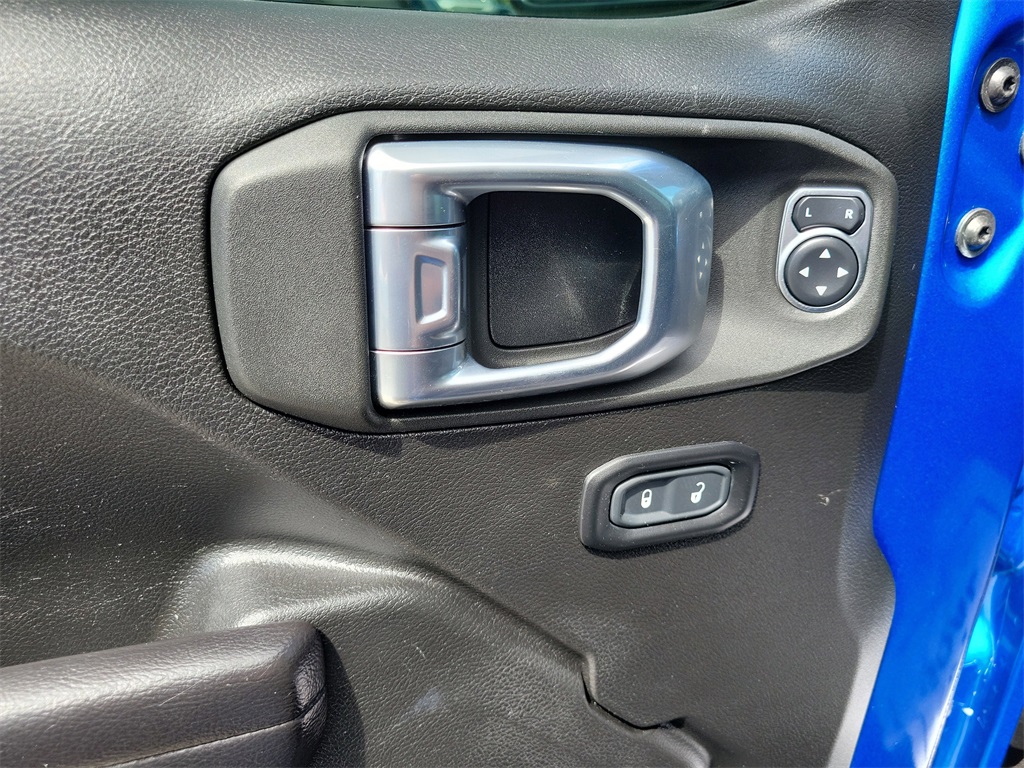 2021 Hydro Blue Pearl Coat Jeep Wrangler Unlimited Willys 4X4 SUV