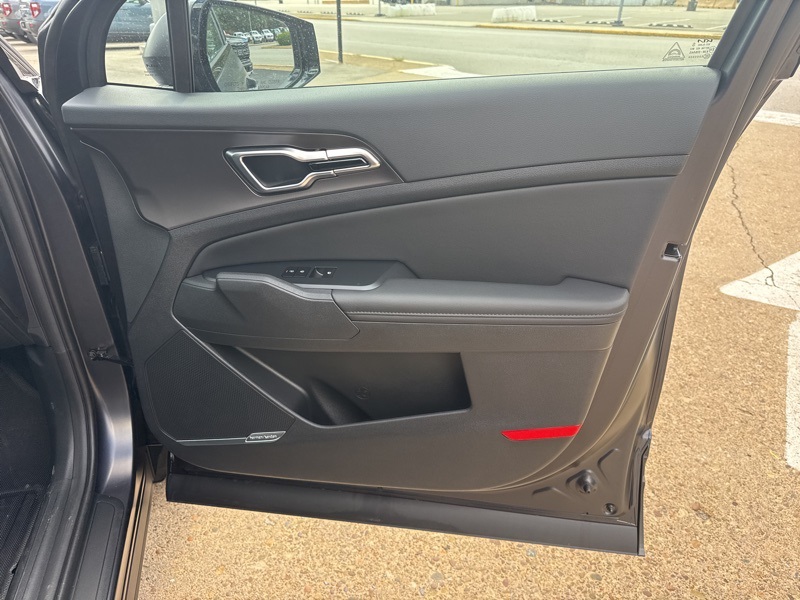 2026 Kia Sportage photo 18
