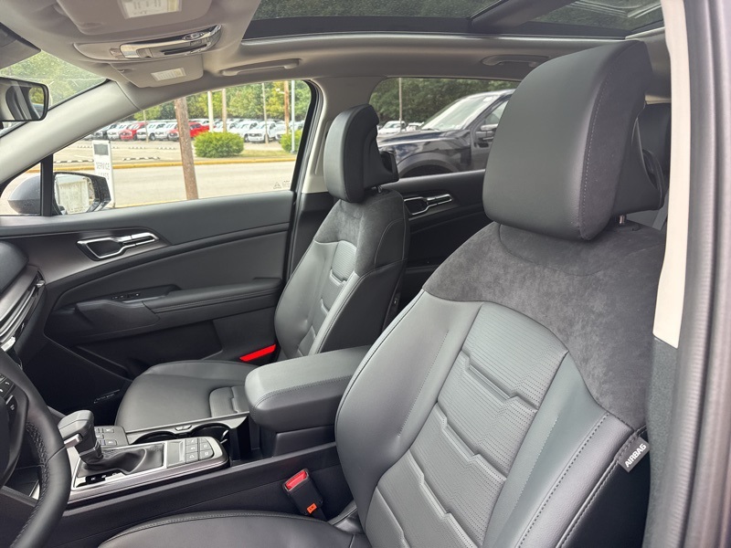2026 Kia Sportage photo 23