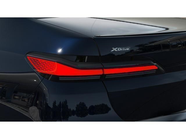 7 Series Sedan 740i xDrive