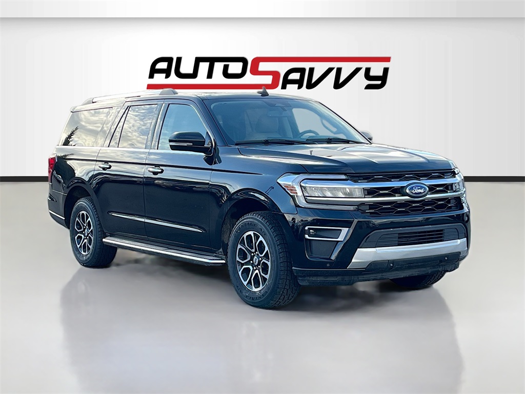 2024 Ford Expedition Limited's photo