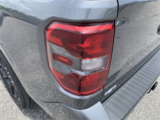 2025 Carbonized Gray Metallic Ford Maverick Lobo Standard AWD Truck