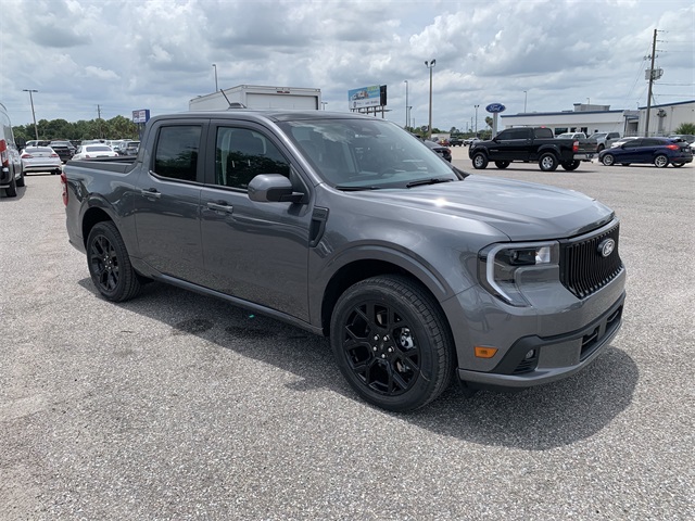 2025 Carbonized Gray Metallic Ford Maverick Lobo Standard AWD Truck