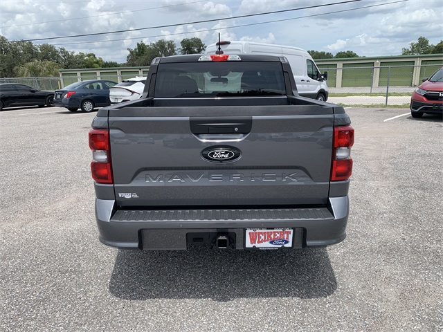 2025 Carbonized Gray Metallic Ford Maverick Lobo Standard AWD Truck