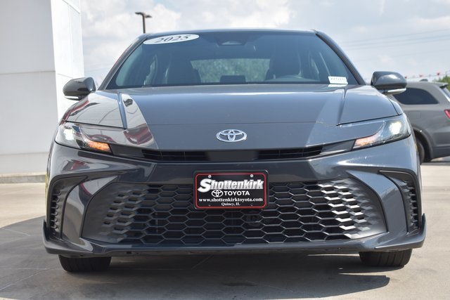 2023 Toyota Camry XSE photo 18