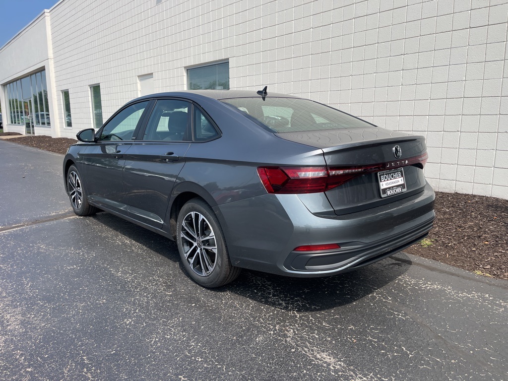 2025 Volkswagen Jetta 1.5T Sport photo 3