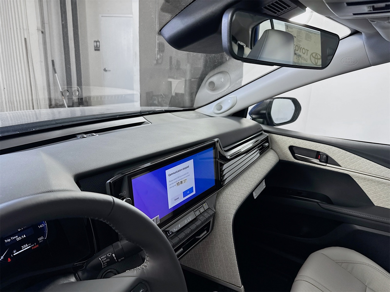 2025 Toyota Camry XLE photo 4