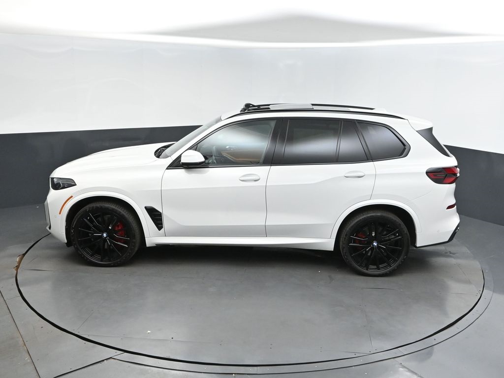 2026 Alpine White BMW X5 sDrive40i RWD SUV