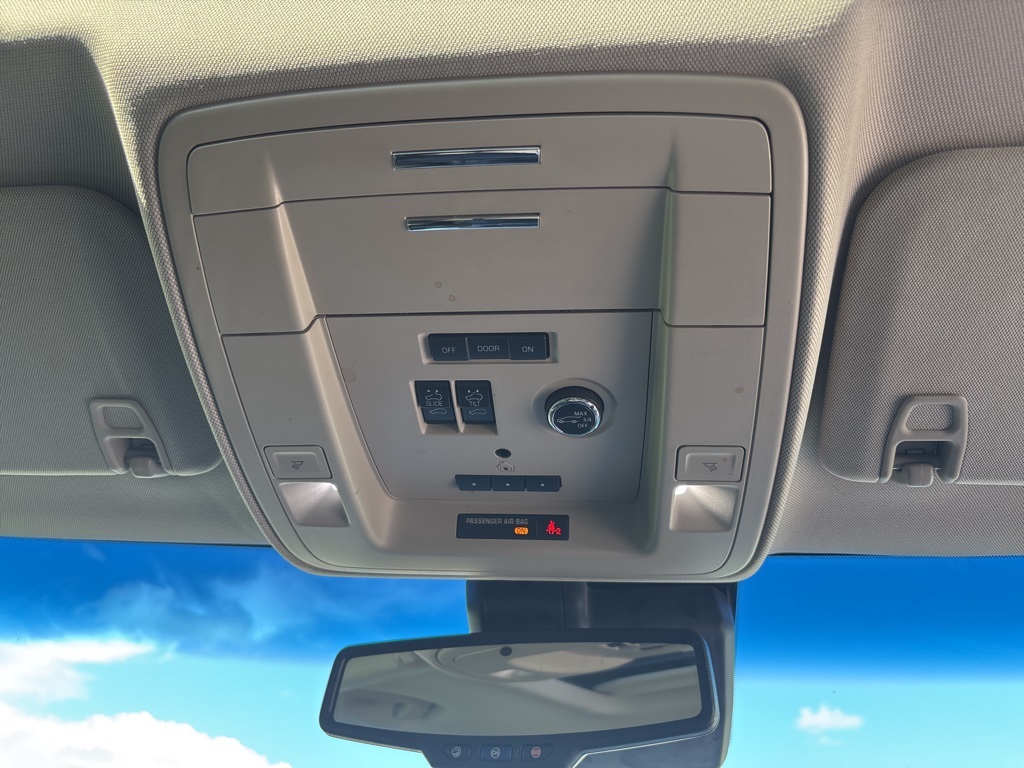 Used 2019 Chevrolet Tahoe 4x2 SUV for sale #SP1448 - photo 28