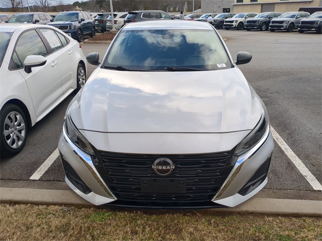 2024 Nissan Altima SV's photo