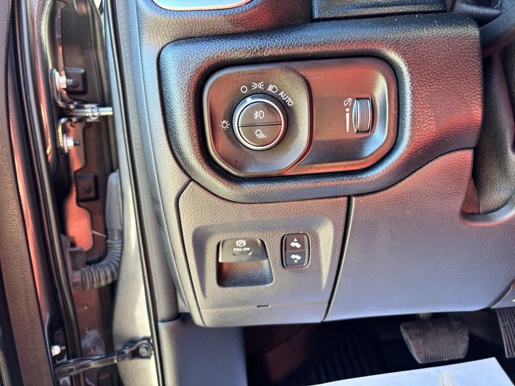 2021 Ram 1500 Big Horn/Lone Star:16929G