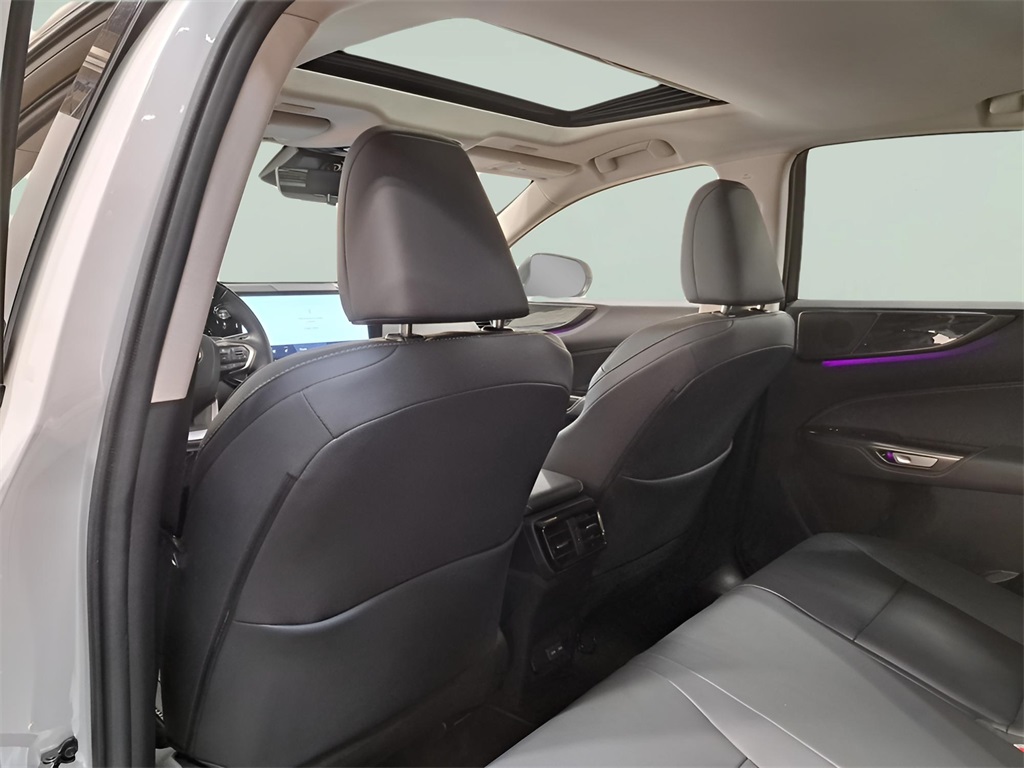 2025 Lexus NX 350h Premium AWD photo 4