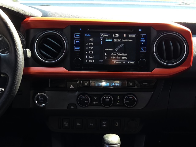 2017 Toyota Tacoma TRD Sport photo 10