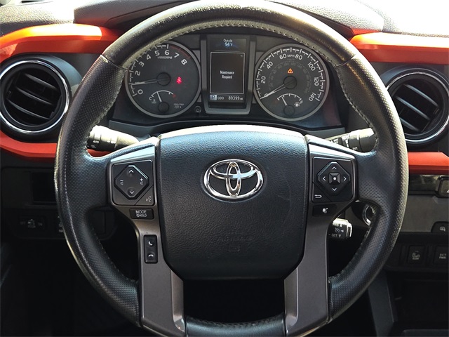 2017 Toyota Tacoma TRD Sport photo 12