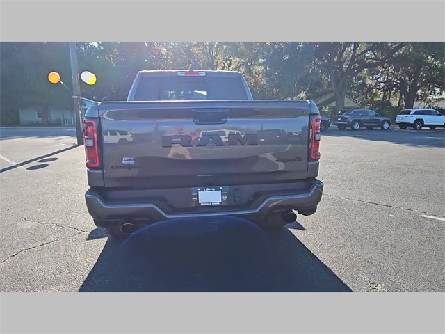 2026 Ram 1500 Lone Star Crew Cab 4x4 5'7" Box